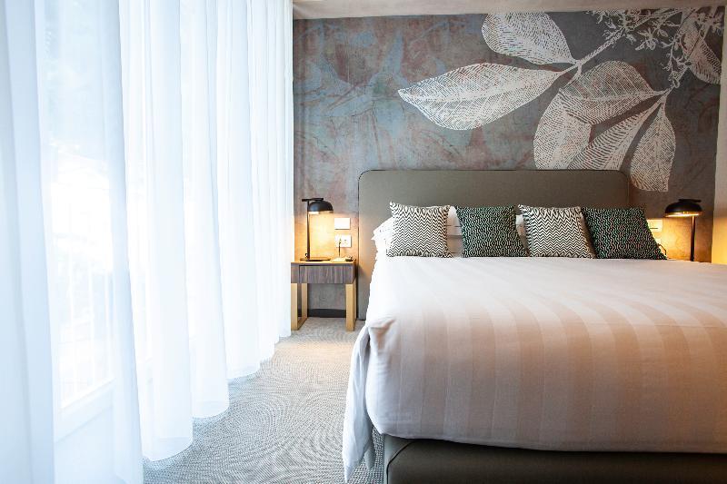 Hotel Diana Grand 4*